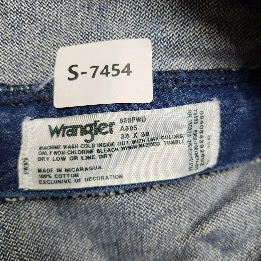 Wrangler *please carefully